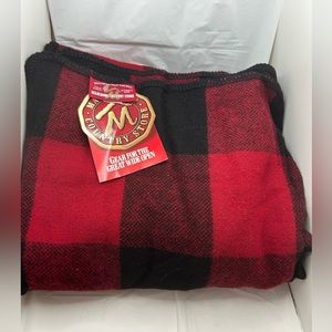 NWT Vtg Marlboro Country Store Wool Blanket Red/Black Buffalo Plaid